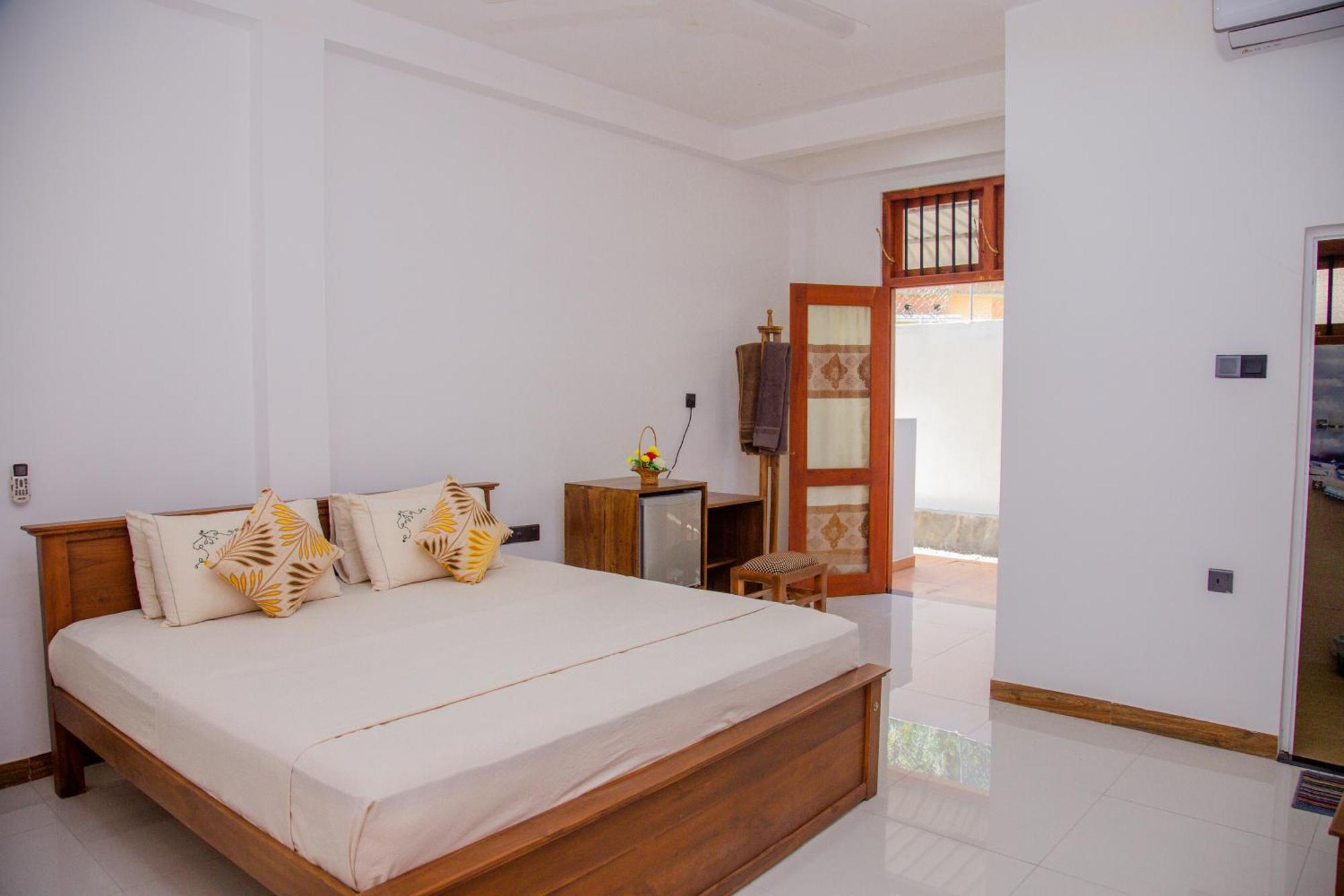 Hispaniola Inn ميريسا المظهر الخارجي الصورة